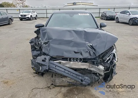 2018 Audi A4 Premium Plus из США, поврежденный, VIN WAUENAF48JA055019